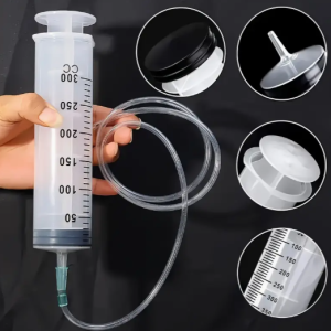 500 ml süst koos 1 m voolikuga