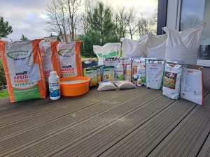 Toidulisandid kanadele ja teistele farmiloomadele: miks need on vajalikud ja kuidas valida?